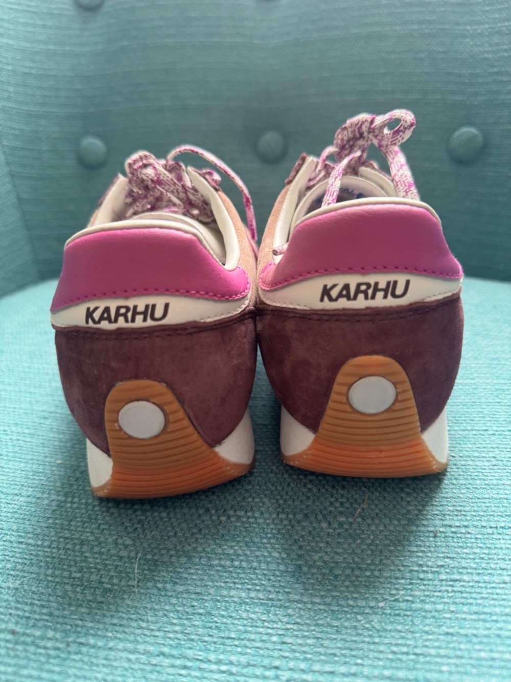 Karhu Mestari Anthro Exclusive color Mauve